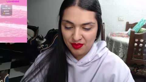 Alix online show from June 17, 2:46 am