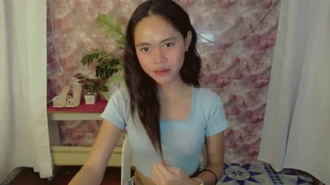 ALIYAH SOO online show from April 28, 5:06 pm
