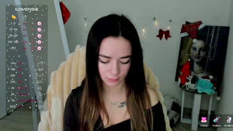 Snapshot of allana_dream chatting on January 5, 1:15 pm Allana online show from January 5, 1:15 pm