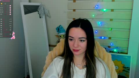 Snapshot of allana_dream chatting on December 16, 7:26 am Allana online show from December 16, 7:26 am