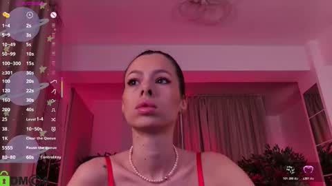 Allena online show from February 1, 8:40 pm