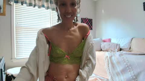 goddess online show from July 20, 10:32 pm