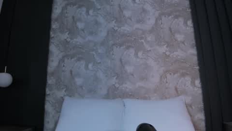 A L L I E online show from January 14, 2:38 am