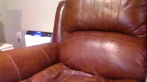 alliebearx online show from March 10, 3:21 am