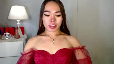 Snapshot of allirah20x chatting on December 12, 2:55 pm Allirah online show from December 12, 2:55 pm