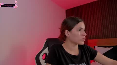 A L L I S S online show from July 28, 7:39 pm