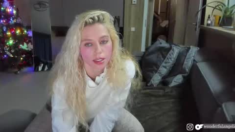 allissonhotbb online show from December 27, 7:03 pm