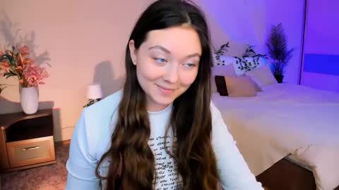 Snapshot of alluringeyess chatting on September 10, 12:49 pm alluringeyess online show from September 10, 12:49 pm