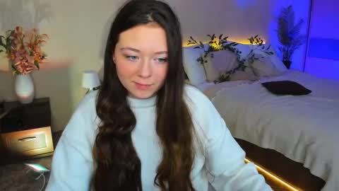 Snapshot of alluringeyess chatting on October 1, 7:52 pm alluringeyess online show from October 1, 7:52 pm