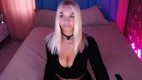 AlwaysHot online show from June 28, 2:18 am