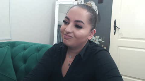         online show from April 29, 6:24 pm