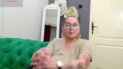         online show from July 28, 3:43 pm