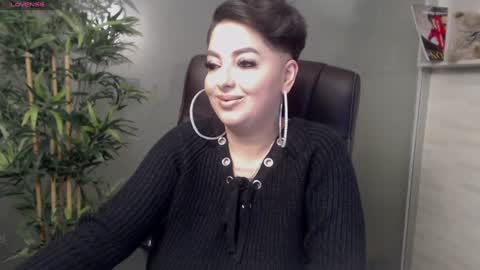         online show from February 4, 10:13 pm