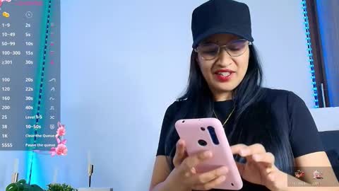 allymdo online show from January 7, 5:05 pm