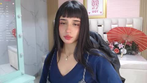 Allysa  online show from December 22, 8:45 pm