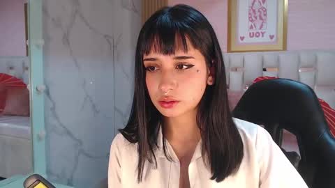 Snapshot of allyssa_bellini_s chatting on September 30, 8:35 pm Allysa online show from September 30, 8:35 pm