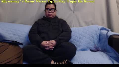 Allyssamay online show from February 23, 4:24 am