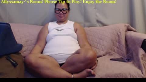 Allyssamay online show from June 15, 3:29 am