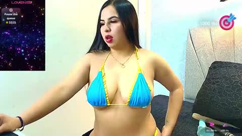   A L Y  online show from October 20, 11:24 am