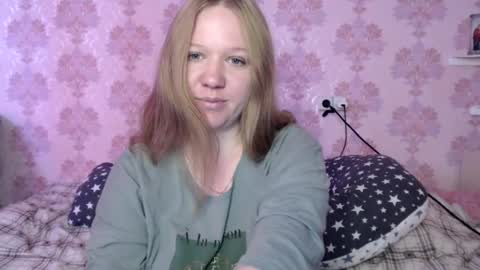 alya764770 online show from August 4, 3:34 am