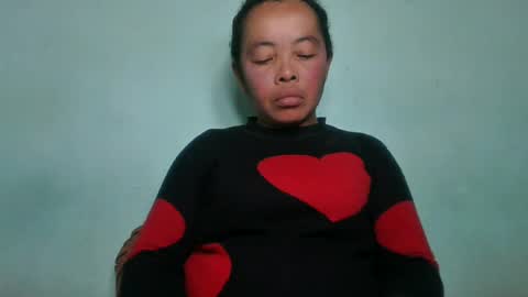 alypierette online show from June 20, 9:46 am
