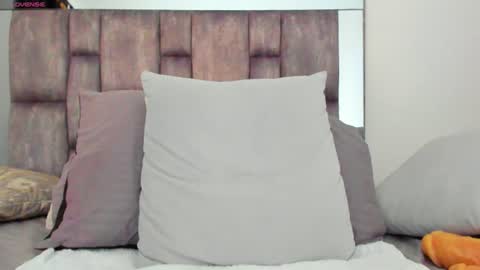 alyssia online show from August 4, 3:07 pm