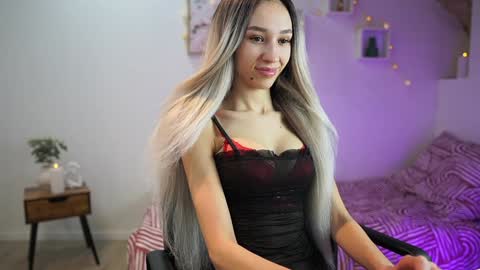 Snapshot of amai__liu chatting on January 17, 7:27 pm Amai Liu online show from January 17, 7:27 pm