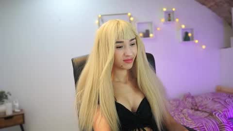 Snapshot of amai__liu chatting on October 19, 5:59 pm Amai Liu online show from October 19, 5:59 pm