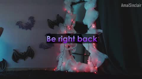 Amai  Sinclair  online show from October 30, 6:05 am