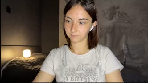 amalia_lambert13 online show from July 28, 7:50 pm