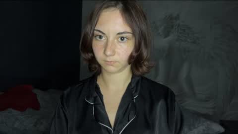 amalia_lambert13 online show from June 24, 9:14 pm