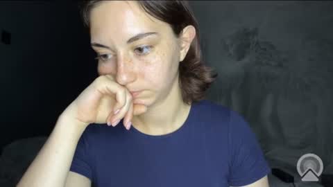 amalia_lambert13 online show from June 23, 9:13 pm