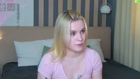 Amalia online show from July 23, 1:08 pm