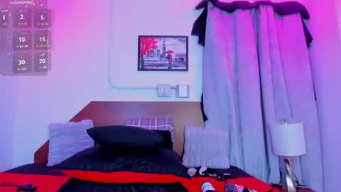 amanda29_ online show from July 15, 7:18 pm