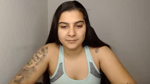 The queen of the biceps  online show from January 7, 5:09 pm