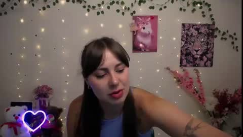amanda_bright_ online show from August 4, 2:23 pm