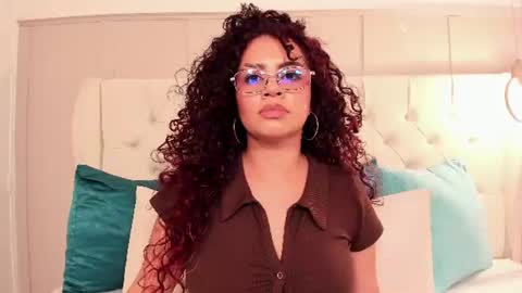 Amanda Rios online show from June 15, 9:15 pm