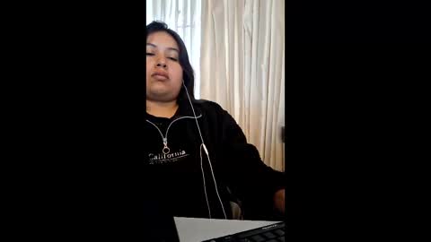 --AMAPOLA-- online show from March 18, 9:31 pm