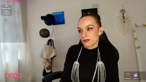 Amara Fey online show from April 27, 9:45 pm