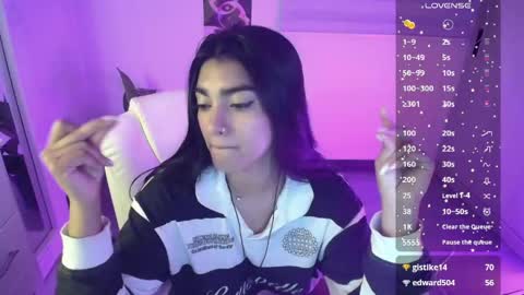 amara_silk online show from June 7, 1:23 am