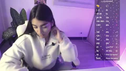 amara_silk online show from August 5, 1:01 am