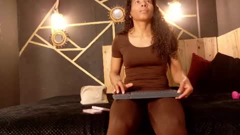 amara_vex online show from June 23, 12:25 pm