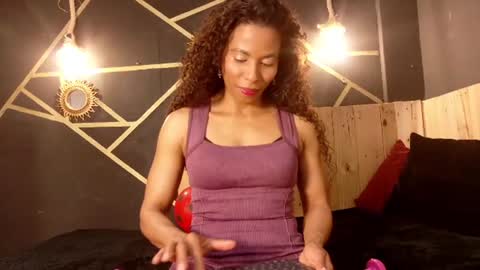amara_vex online show from June 19, 12:41 pm
