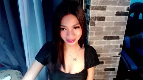 BELLA online show from November 24, 11:07 pm