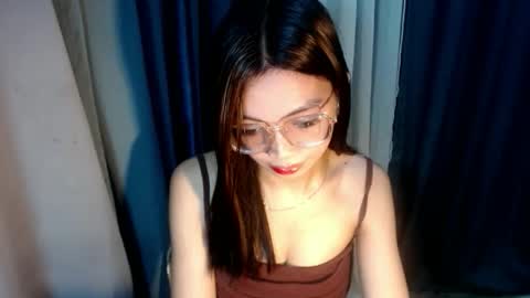 BELLA online show from April 29, 9:12 am