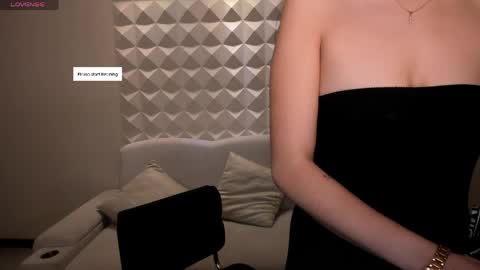 Amara Di online show from May 1, 12:08 pm
