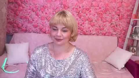 Sofia online show from June 10, 7:01 pm