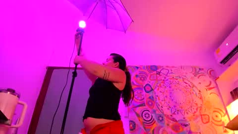 Susan online show from November 17, 9:26 pm