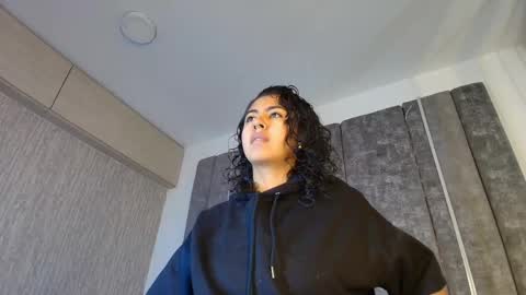 Emily online show from May 3, 9:45 am