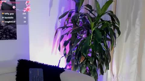 Snapshot of amatistahot1 chatting on October 10, 2:38 am Amatista online show from October 10, 2:38 am